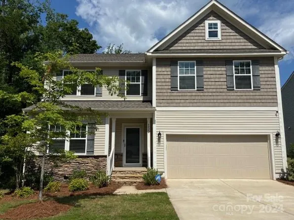 6022 Rye Bank Rd, Charlotte, NC 28215
