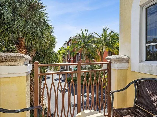 1801 Coastal Bay Blvd — Photo 15