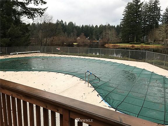 5th image of 8403 Kingfisher Ct SE