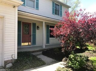 10152 Chipmunk Ridge Dr, Painesville, OH 44077