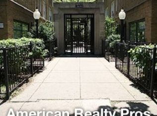 683 1/2 W Wrightwood Ave APT 2N, Chicago, IL 60614
