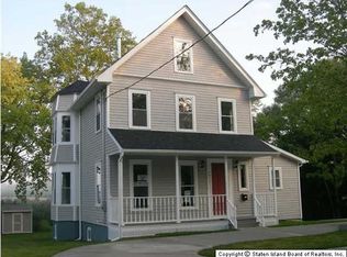 6875 Amboy Rd, Staten Island, NY 10309