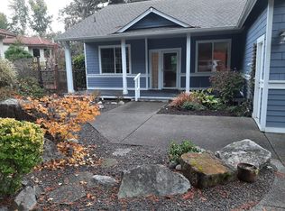 1260 E Old Ranch Rd, Allyn, WA 98524