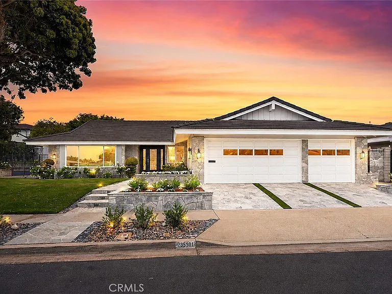 3500 Surfview Ln — Photo 1