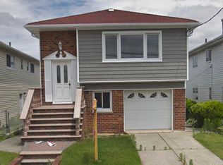 16023 88th St, Howard Beach, NY 11414