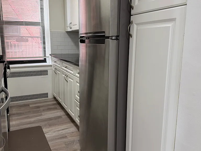 100 Prospect Ave #2E — Photo 9