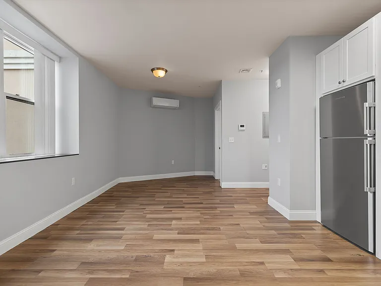 Lofts at 27 Water Street — Photo 5