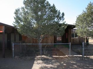 521 W 19th St, Cimarron, NM 87714