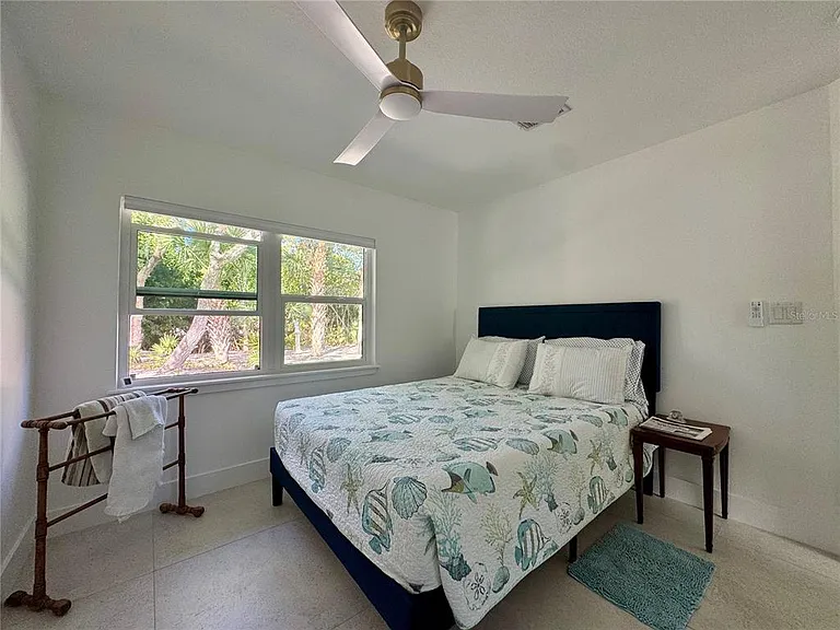 7372 Melaleuca Way — Photo 39