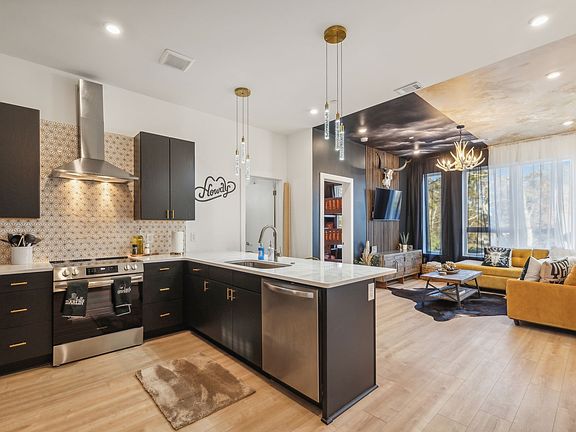 5th image of 1310 Lischey Ave #306