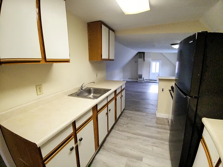 18 Walnut St #2 — Photo 20