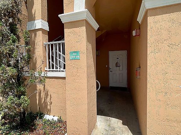 2nd image of 17800 NW 73rd Ave #10221