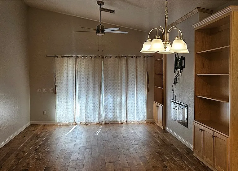3433 Round Valley Way — Photo 8