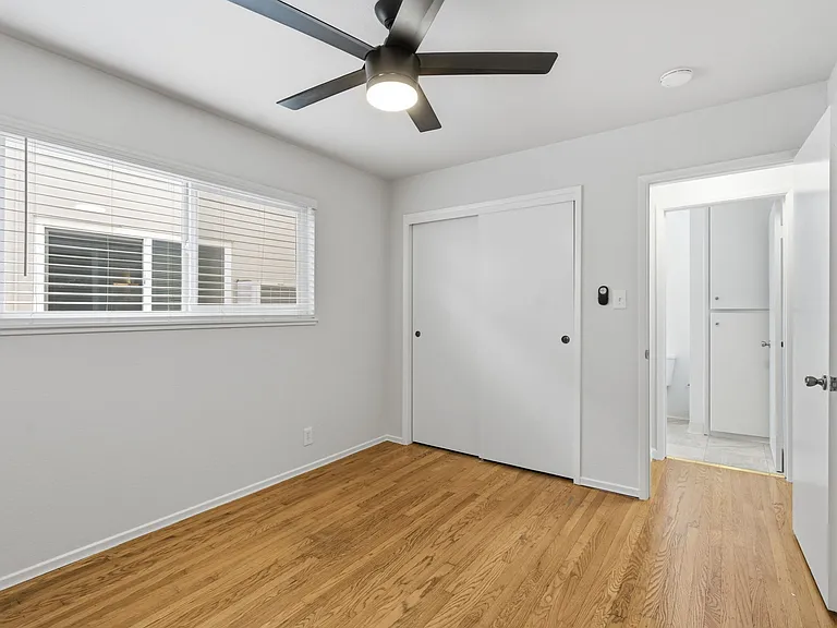 2312 P St #2 — Photo 11