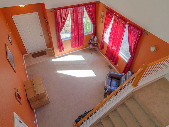 3rd image of 7240 Bonnie Brae Ln