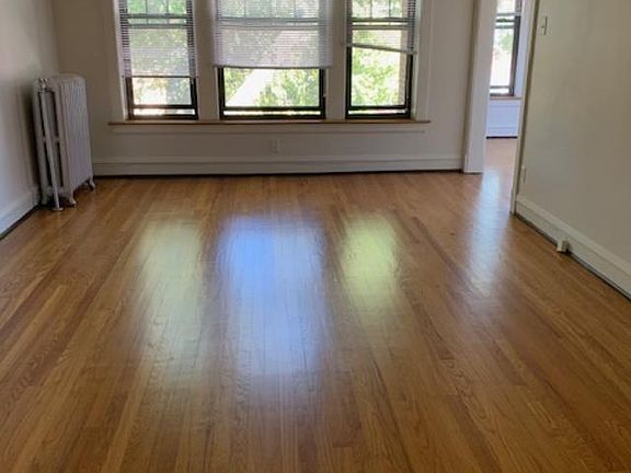 5th image of 4500 N Malden St #321