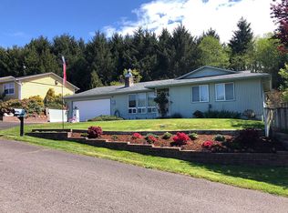 4230 Orchard Loop, Tillamook, OR 97141