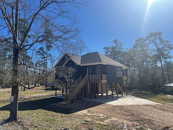 2nd image of 18030 Cusachs Dr