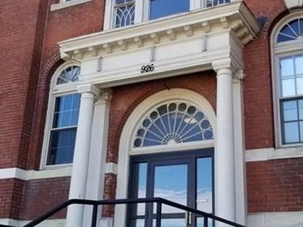 926 Southbridge St APT 18, Worcester, MA 01610