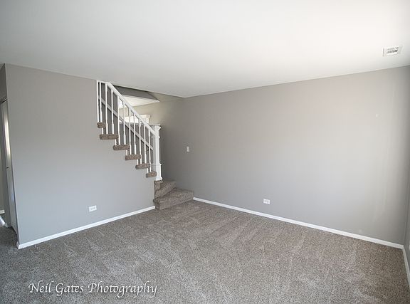 4th image of 226 Bunker Hill Dr