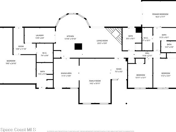 3rd image of 305 Sand Pine Rd