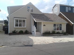 37 Sand Dune Ln, Normandy Beach, NJ 08739