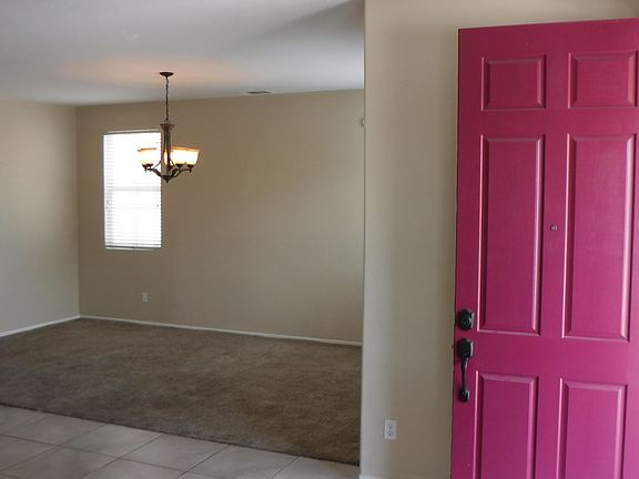 4th image of 37361 Rockie Ln