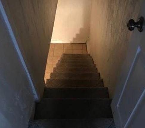 3rd image of 459 Dallas St #A