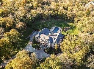 1030 Overton Lea Rd, Nashville, TN 37220