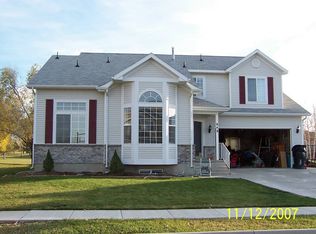 848 Country Club Dr, Stansbury Park, UT 84074