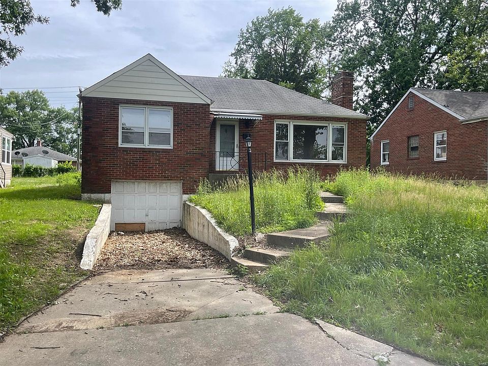 1st image of 936 Fontaine Pl
