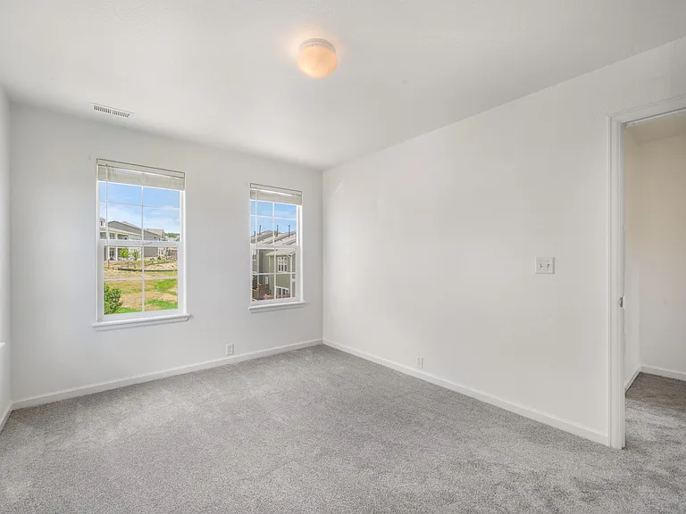 1013 Burning Bush Point — Photo 38