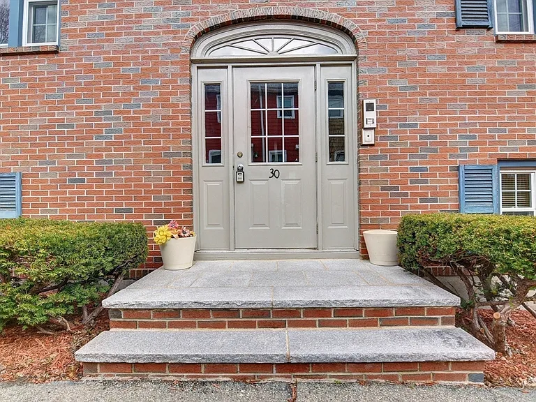 30 Trull St #4 — Photo 18