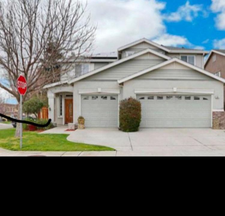 1st image of 584 Jill Dr