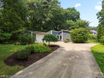 310 Kendry Ave, Bloomfield Hills, MI, 48302