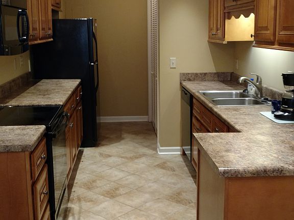 UPDATED KITCHEN!