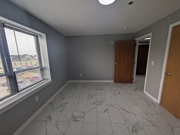 5th image of 60 Coleman St #3G