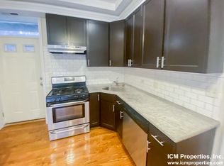 855 W Cornelia Ave APT 2W, Chicago, IL 60657