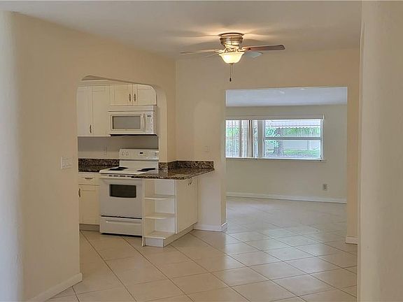 5th image of 1120 NE 13th Avenue