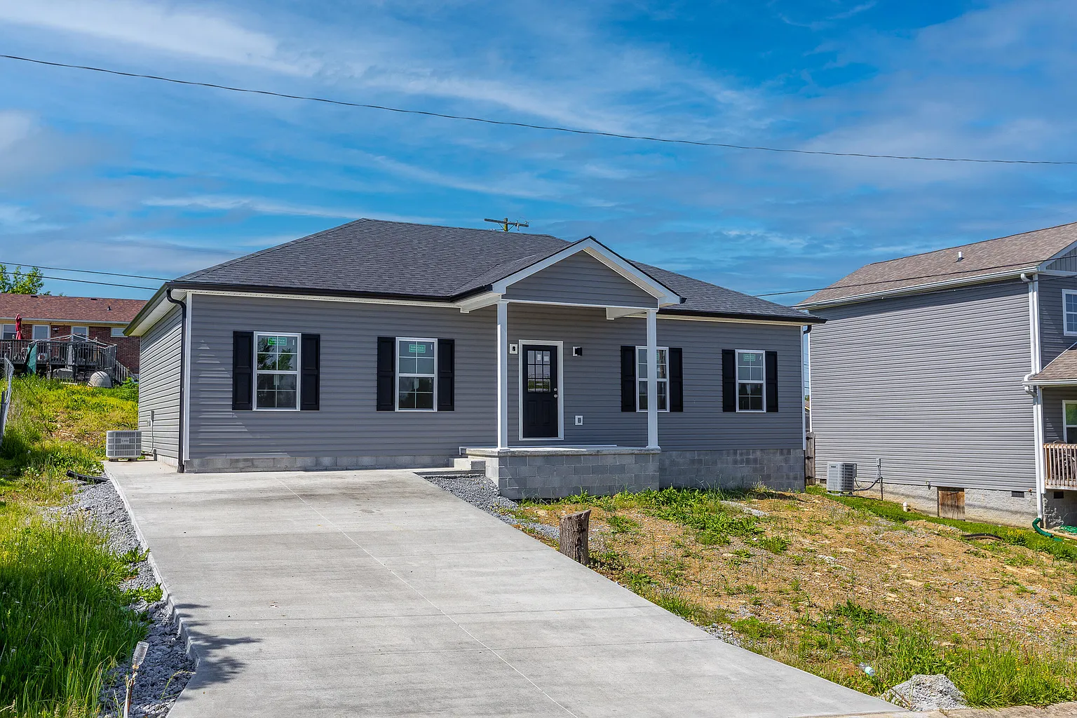 502 Atlee Dr photo 1