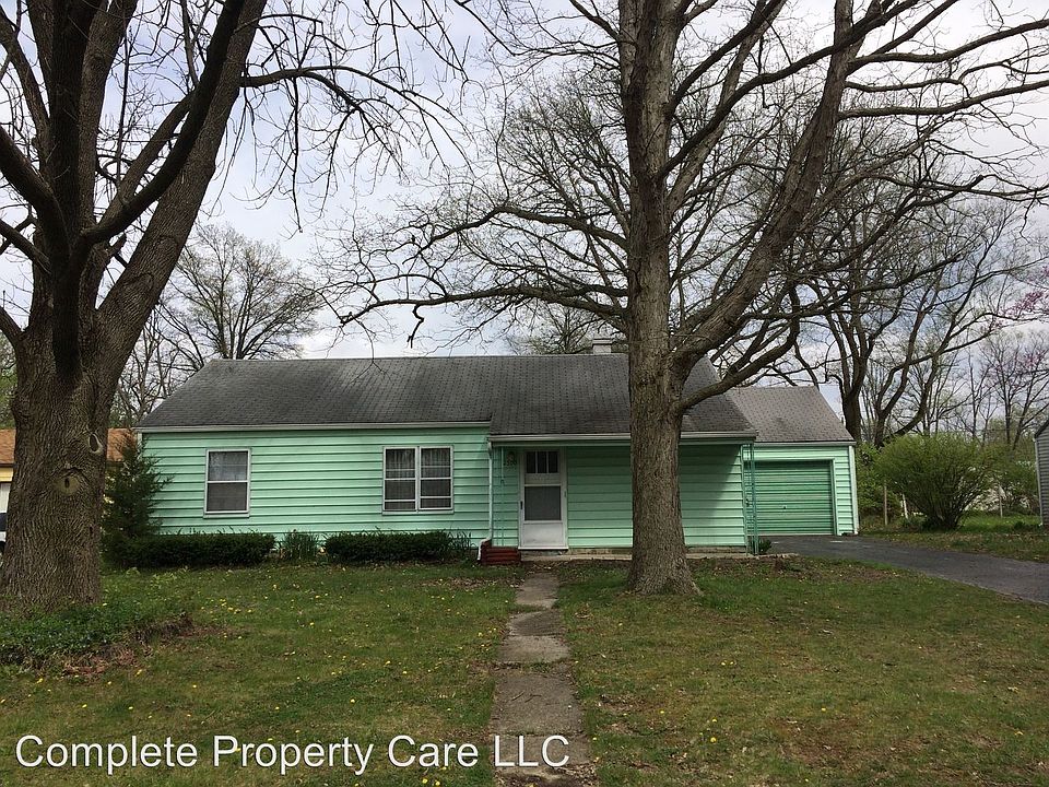 1st image of 2500 N Reserve St