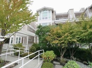 702 Kirkland Way APT 3, Kirkland, WA 98033