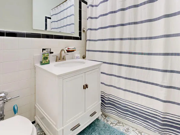 350 Richmond Terrace image 2 of 5