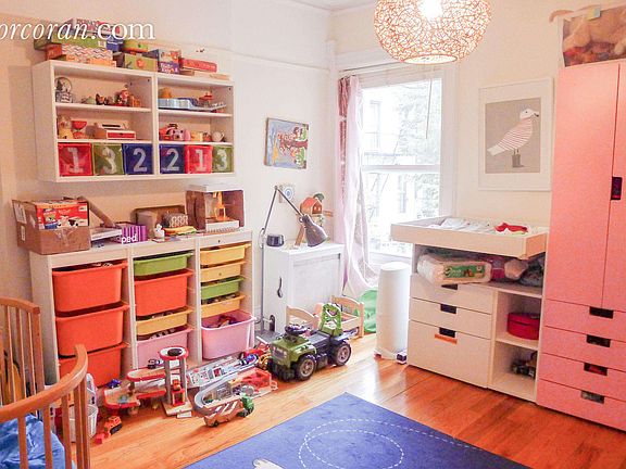 4th image of 726 President St #3