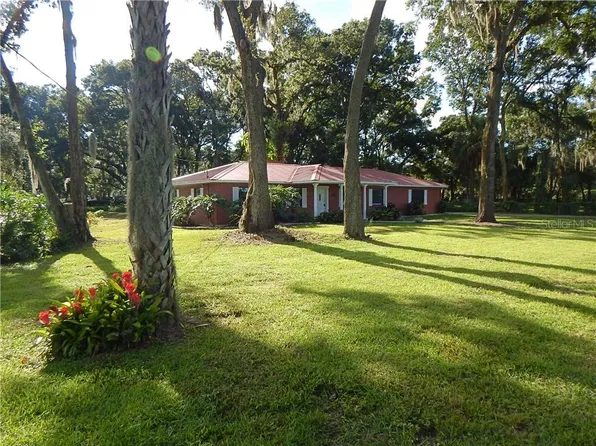 1506 W Swilley Rd, Plant City, FL 33567
