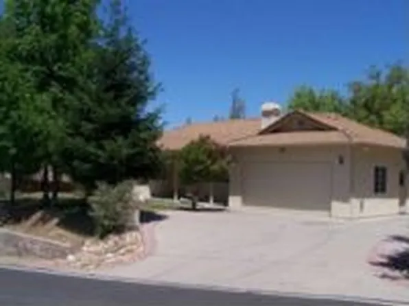 648 Saint Andrews Rd, Valley Springs, CA 95252