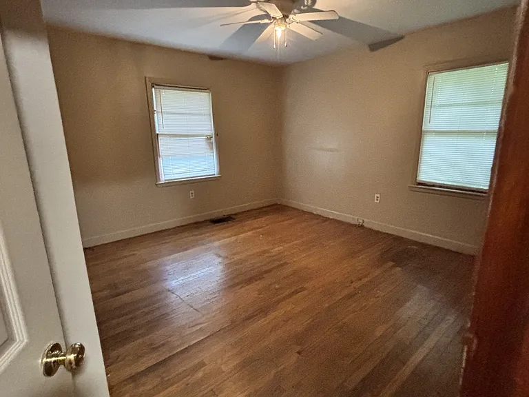 9 Waverly Dr — Photo 15