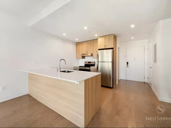 11-39 49th Avenue image 2 of 20