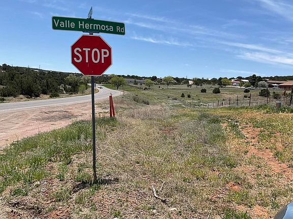 3rd image of 11 Valle Hermosa Rd