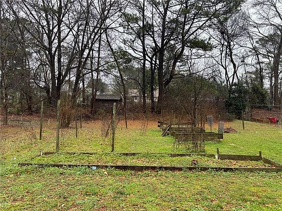 5th image of 931 Jones Mill Rd